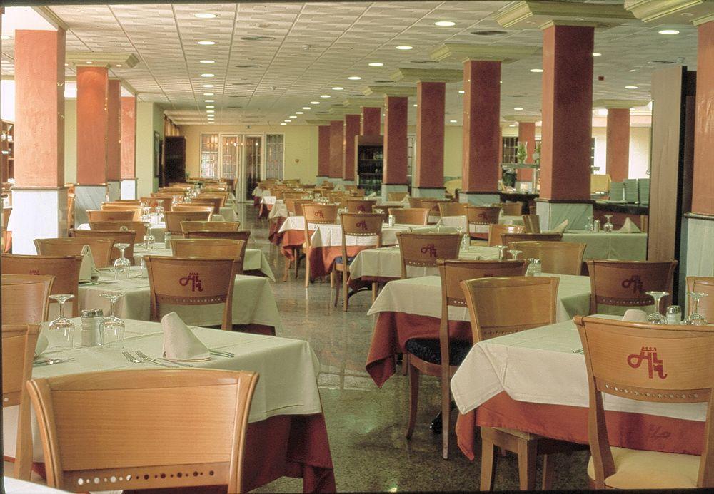 Marina Resort Benidorm - The Original Benidorm Vibe מראה חיצוני תמונה