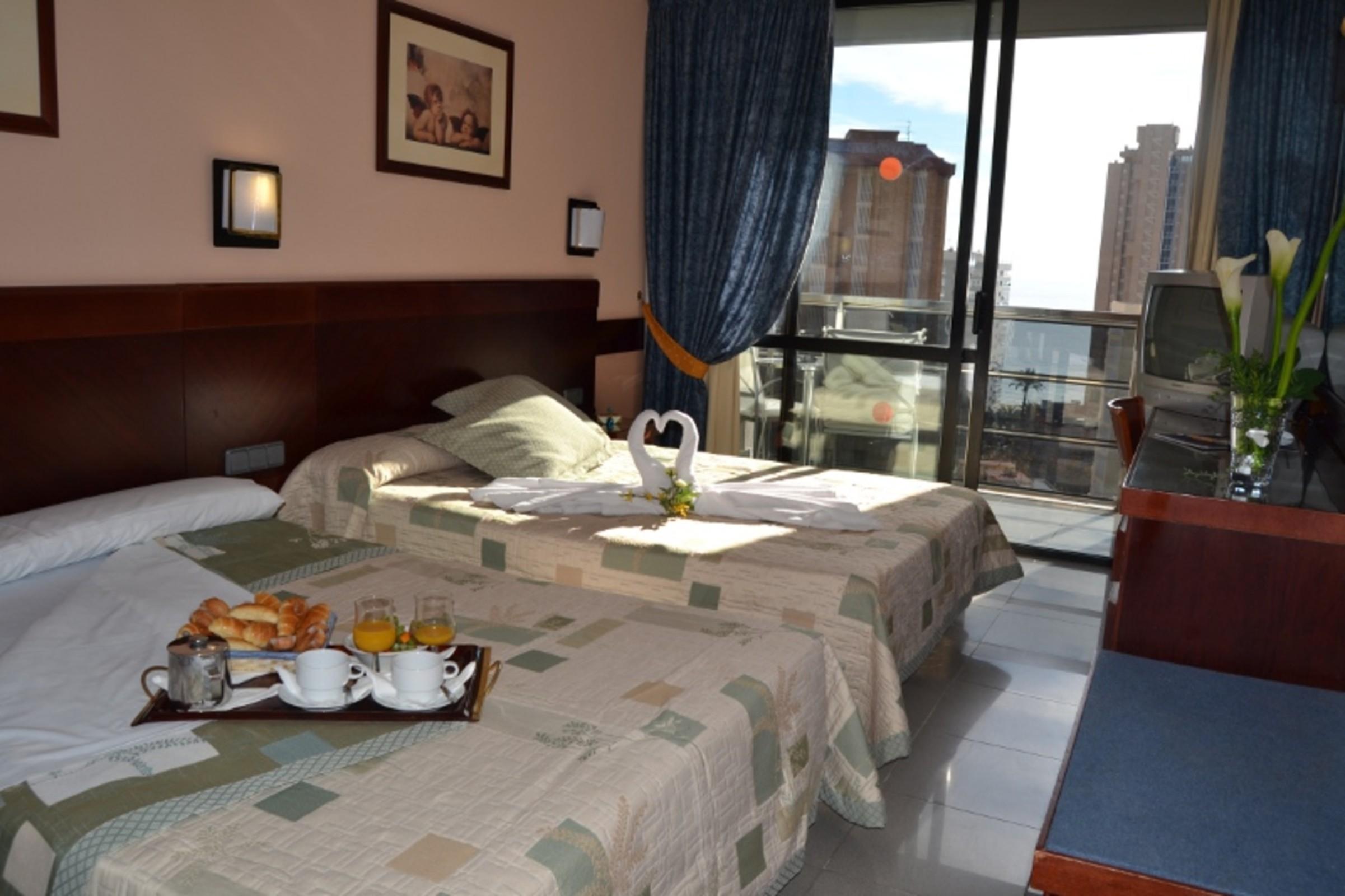 Marina Resort Benidorm - The Original Benidorm Vibe מראה חיצוני תמונה