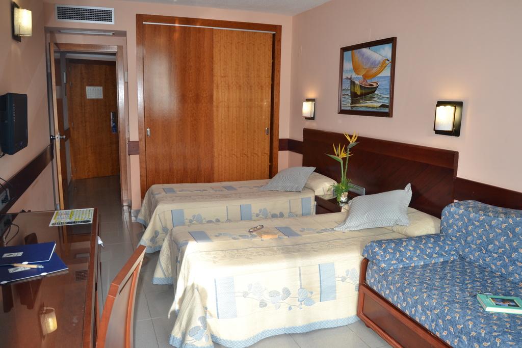 Marina Resort Benidorm - The Original Benidorm Vibe מראה חיצוני תמונה