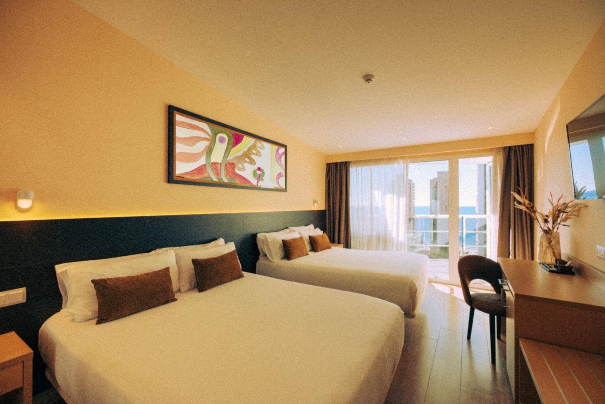Marina Resort Benidorm - The Original Benidorm Vibe מראה חיצוני תמונה